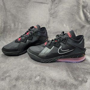 Nike LeBron XVIII Low